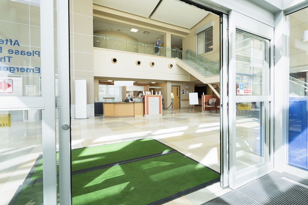 Are Automatic Doors Beneficial For your Hospital?